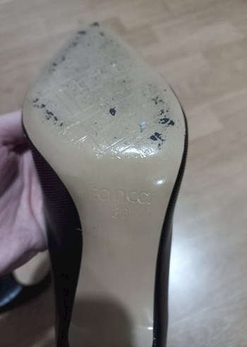 36 Beden Siyah Parlak Yılan Desenli Stiletto Topuklu