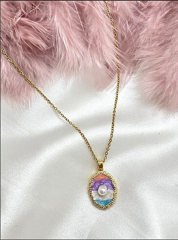 İNCİLİ VINTAGE GÖKKUŞAĞI KOLYE