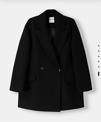 xs Beden Bershka etiketli kruvaze düğmeli kaban