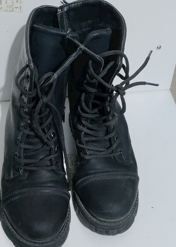 Kadın Siyah Deri Gotik Stiletto Topuklu Bot - Görsel 3