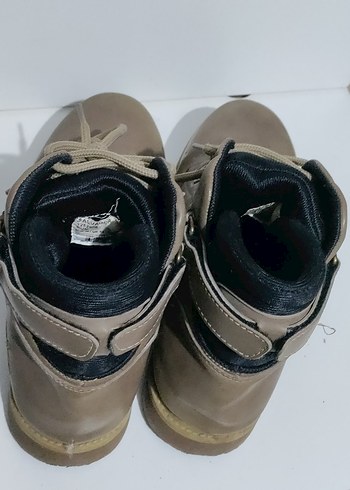 Bej Deri Bağcıklı Stiletto Topuklu uniseks Bot - Görsel 4