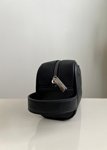 Beden Calvin Klein El Çantası