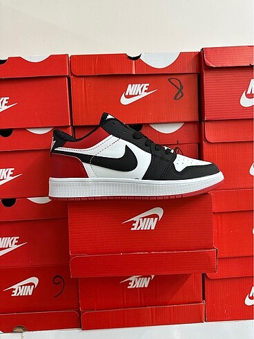 Nike Air Jordan 1 Low