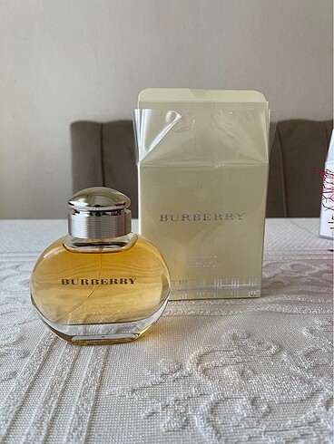 Burberry Kadın parfüm