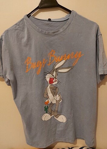 Bugs bunny tshirt