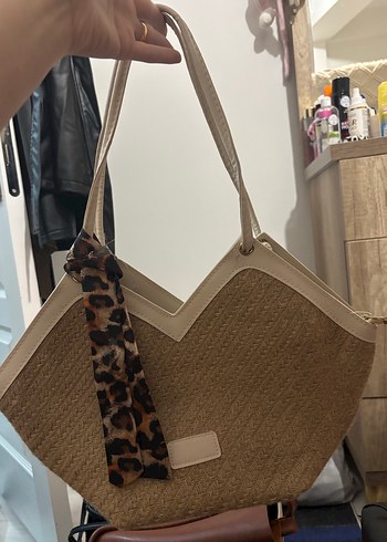 Bej Kemer Detaylı Kadın Günlük Çanta - Görsel 3