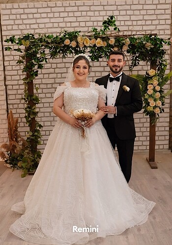 48 Beden Gelinlik