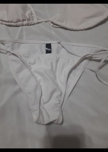 Beyaz İpli Kadın Bikini Takımı - Görsel 2
