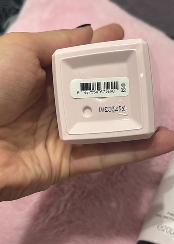 Victoria's Secret Tease Kadın Parfüm ve Vücut Losyonu - Görsel 3