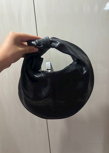 Zara Sik Siyah Orgu Detayli Omuz Cantasi