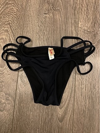 Penti bikini altı