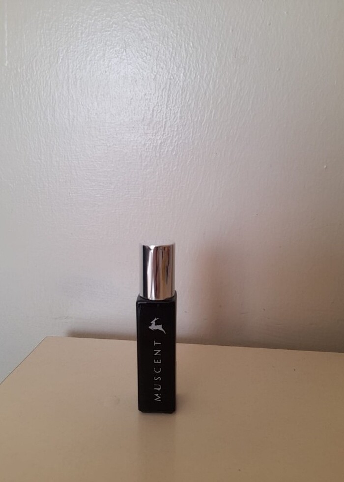 Muscent Oud Parfüm - Görsel 3