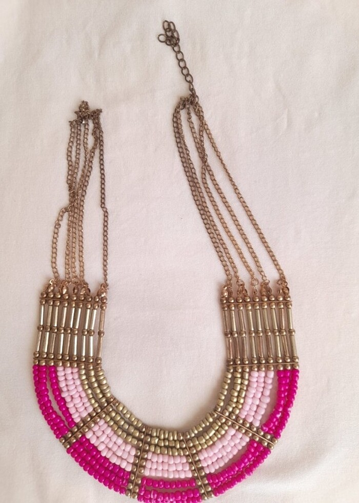 Kadın Boncuklu Tarz Kolye - Görsel 2