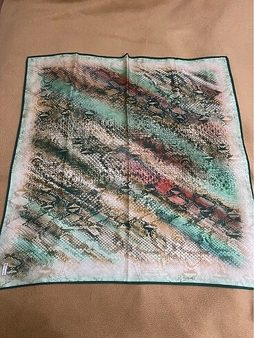  Beden yeşil Renk WCOLLECTİON FULAR/EŞARP