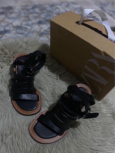 Zara topuklu sandalet/ayakkabı