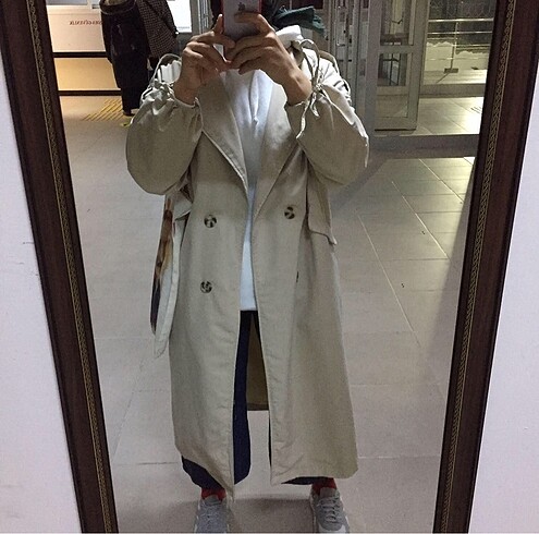 Oversize trenchcoat krem