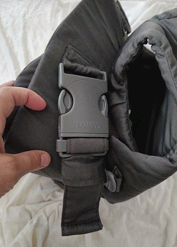 Gri TOMY Bebek Kanguru - Görsel 2