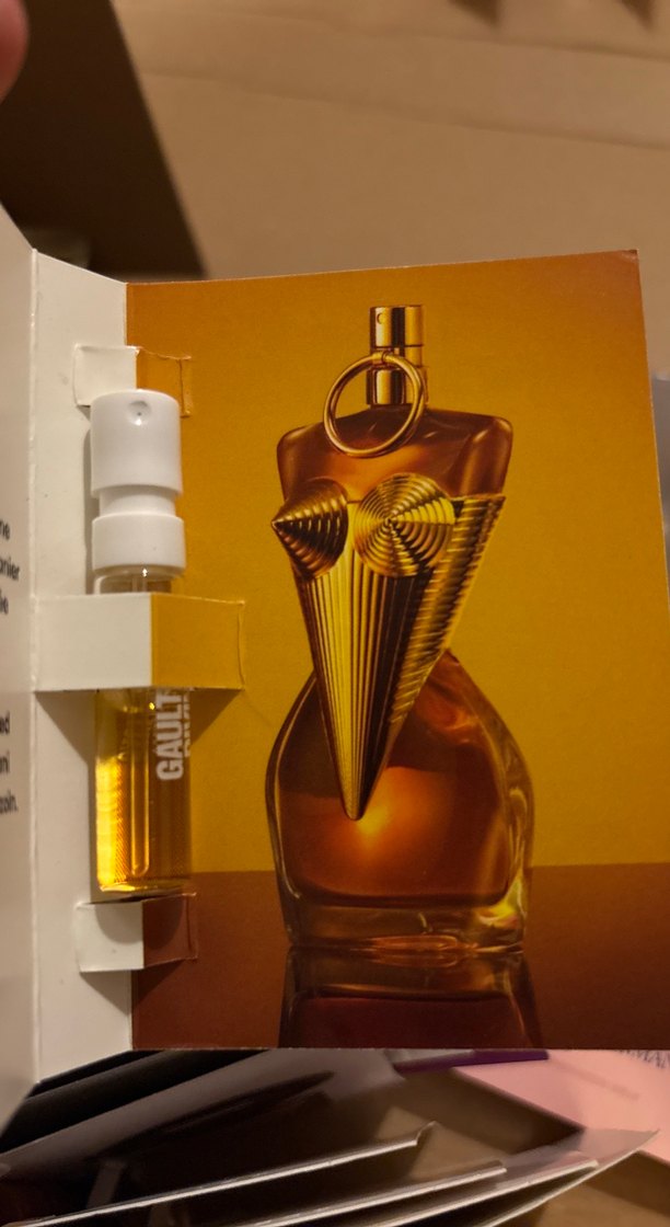 Jean Paul Gaultier Divine Kadın Parfümü 1.5 ml - Görsel 3