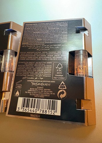 2 adet Yves Saint Laurent Black Opium Kadın Parfümü 1.2 ml x2 ad - Görsel 3