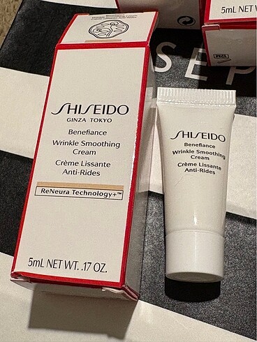 Shiseido Kırışıklık kremi wrinkle smooting cream