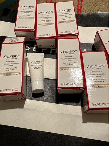 Shiseido Shiseido Kırışıklık kremi wrinkle smooting cream