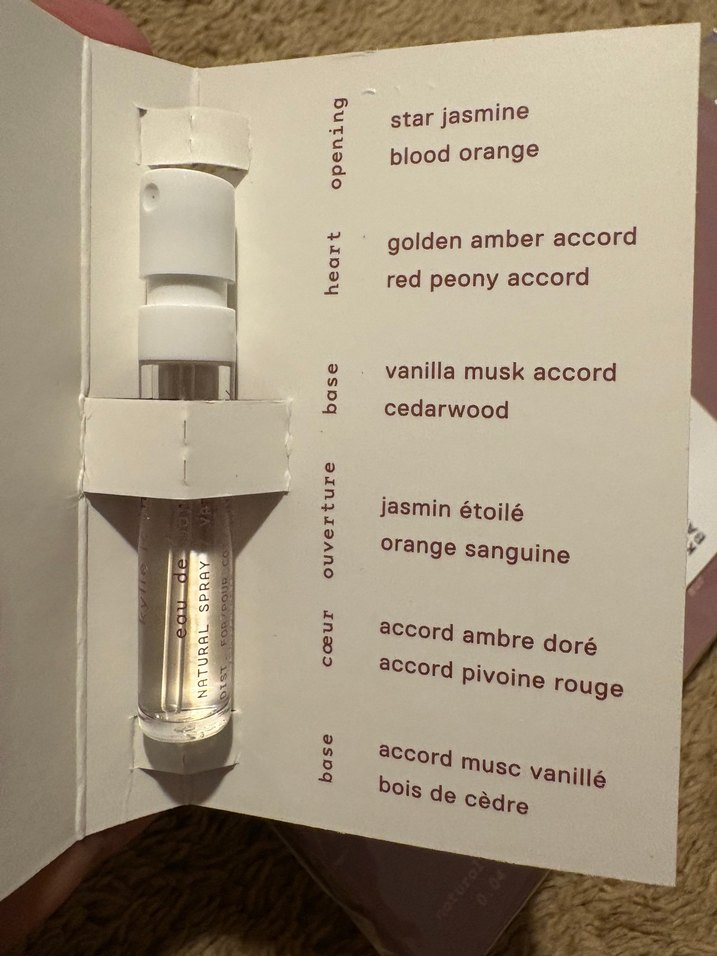 Kylie Jenner Cosmic Kadın Parfümü - Görsel 3