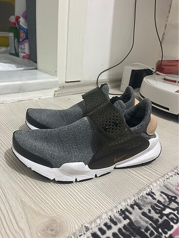 Nike spor ayakkabı