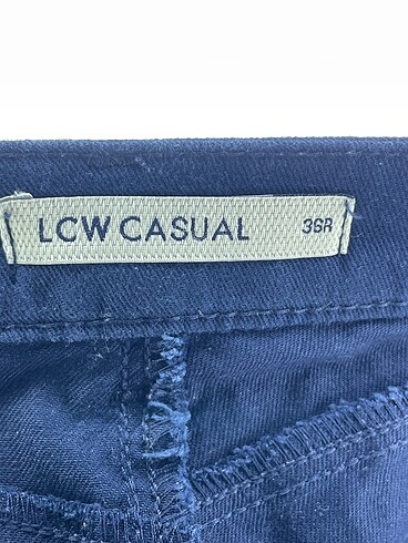 36 Beden lacivert Renk LC Waikiki Jean / Kot %70 İndirimli.