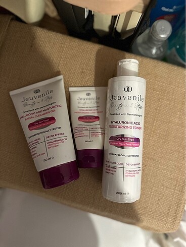 Jeuvenile Hyaluronic Acid Set
