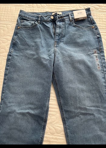 30 Beden LCW Jeans Mom Fit Kadın Jean Pantolon