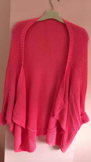 Pembe mevsimlik hırka