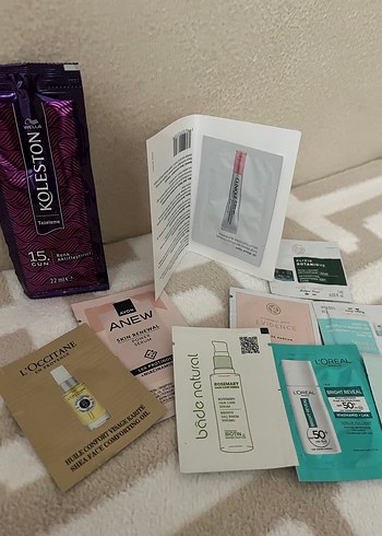 Kadın Cilt Bakım Ürünleri Numune Seti - Görsel 2
