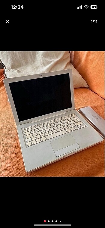 Apple MacBook A1181 Laptop