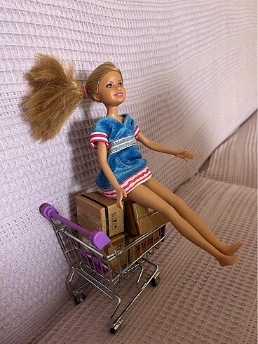Barbie Alışverişte