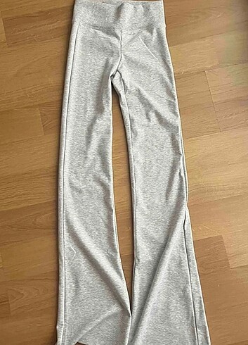 xs Beden gri Renk Bershka İspanyol Paça Pantolon Takım