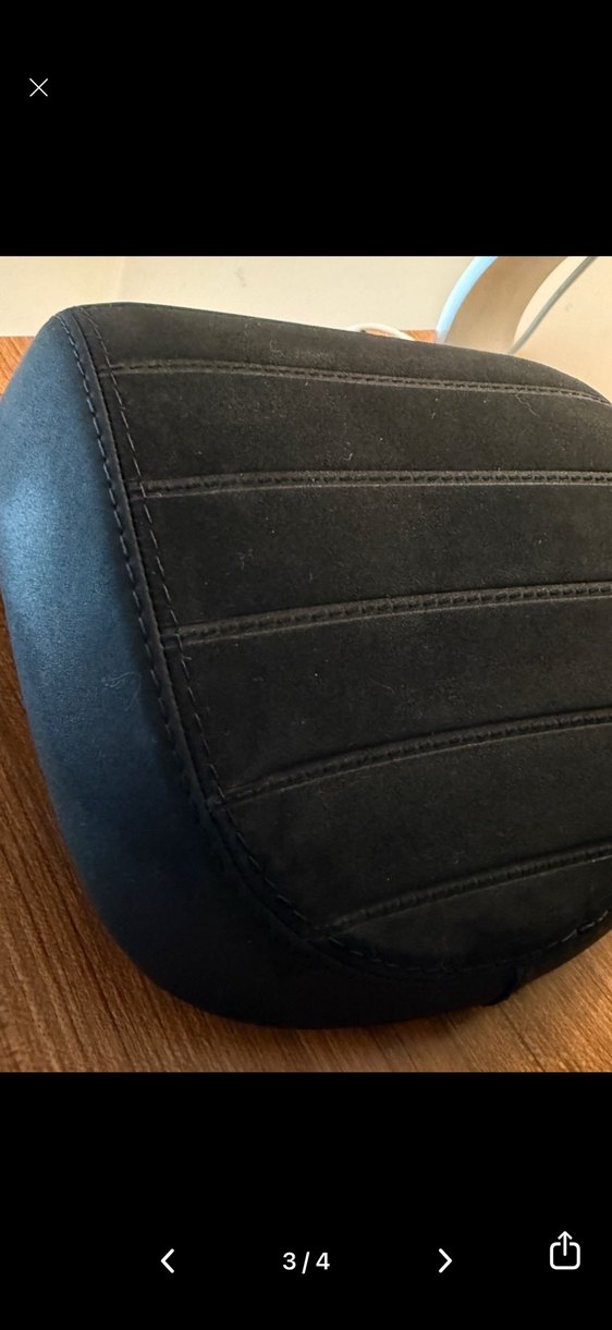 Vespa Çanta Sırt Dayama Pedi - Görsel 3