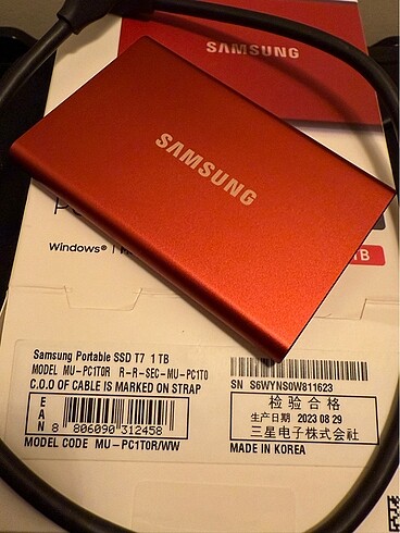 Samsung SAMSUNG T7 ssd
