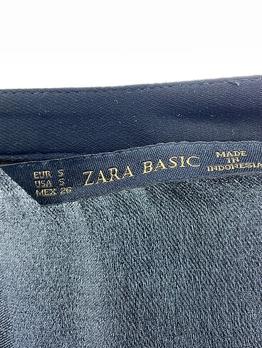 s Beden siyah Renk Zara Bluz %70 İndirimli.