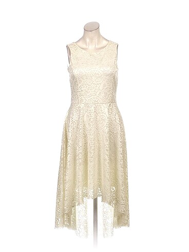 PreLoved Uzun Elbise %70 İndirimli.