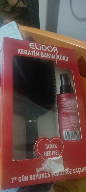 Elidor tarak ve keratin bakım sütü 150 ml 