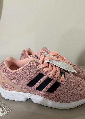 Adidas 37