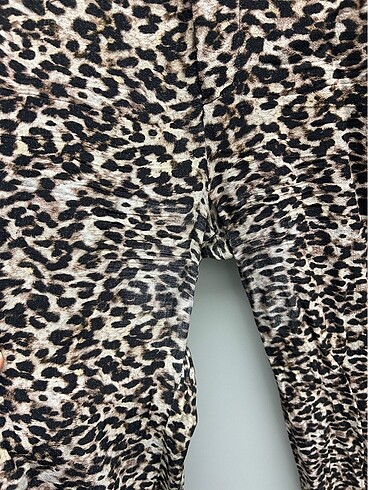 38 Beden çeşitli Renk Pull bear leopar desenli pantolon