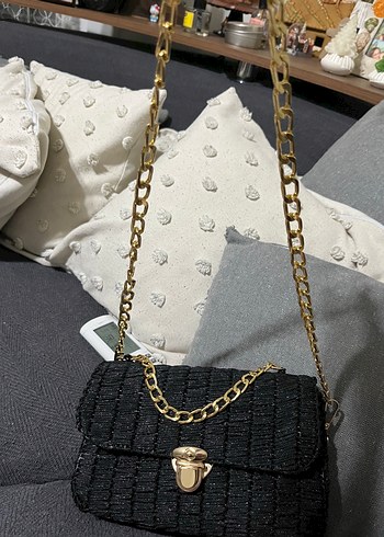 Zincir Detaylı Siyah Simli  Desenli Kadın Çanta - Görsel 3