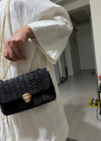 Zincir Detaylı Siyah Simli  Desenli Kadın Çanta - Görsel 2