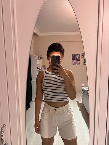 Pull and bear beyaz şort