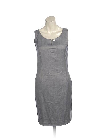 PreLoved Günlük Elbise %70 İndirimli.