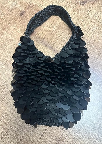 Mango Siyah Payetli Örgü Gotik Kadın Çanta
