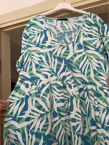 LC Waikiki Midi boy elbise
