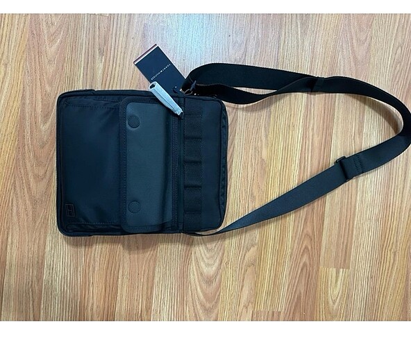 Orjinal tommy hilfiger çanta - Görsel 3