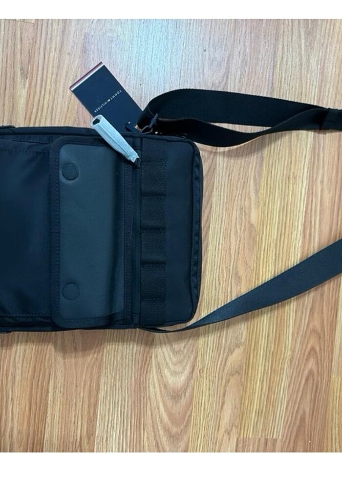Orjinal tommy hilfiger çanta - Görsel 3